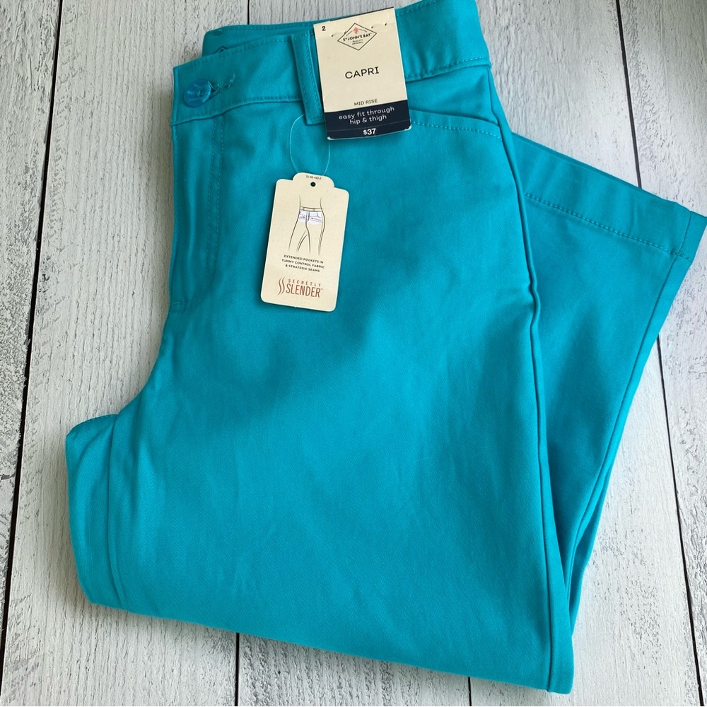 St John’s Bay Midrise Capri - Turquoise - Size 2 - NWT